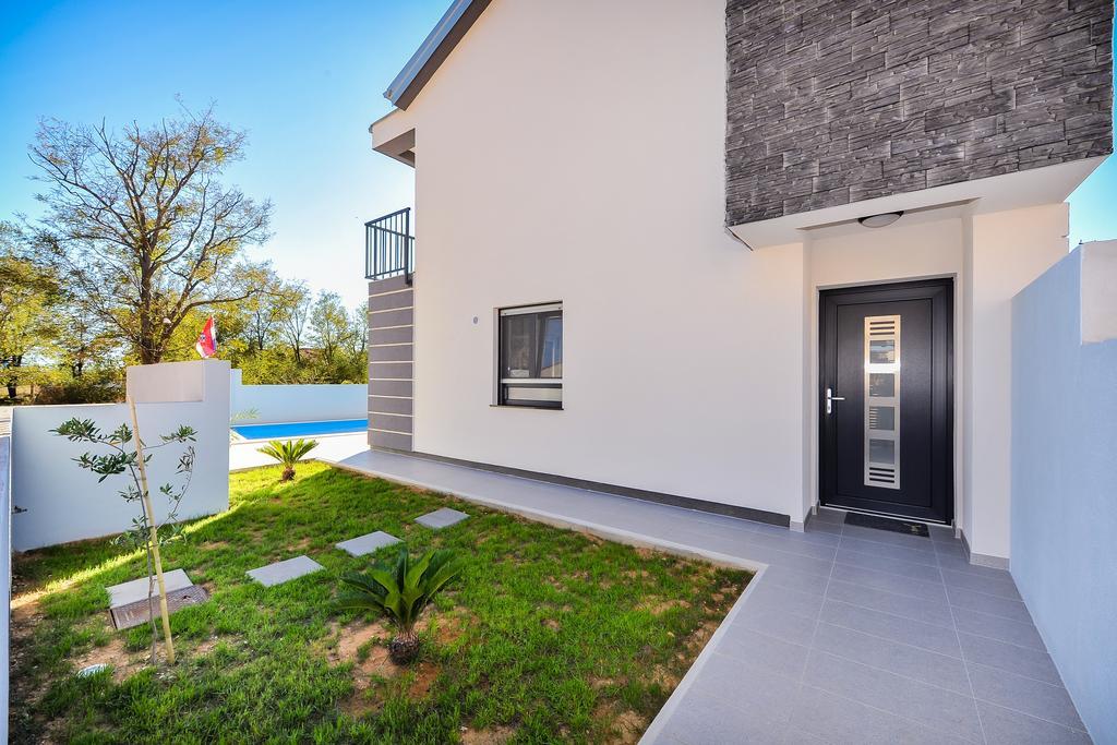 Villa Lily Privlaka  Exterior foto